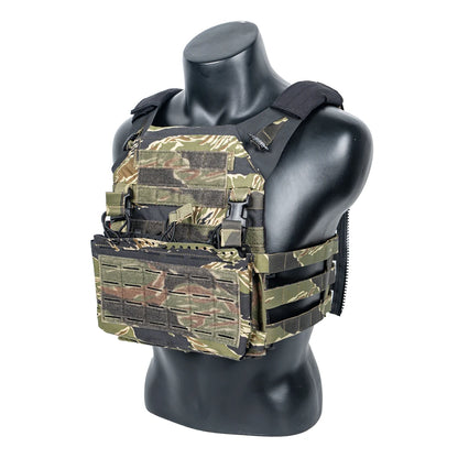 Gilet tactique JPC 2.0 chest rig airsoft Tiger Stripes vue trois-quarts avec sangles modulables et système MOLLE