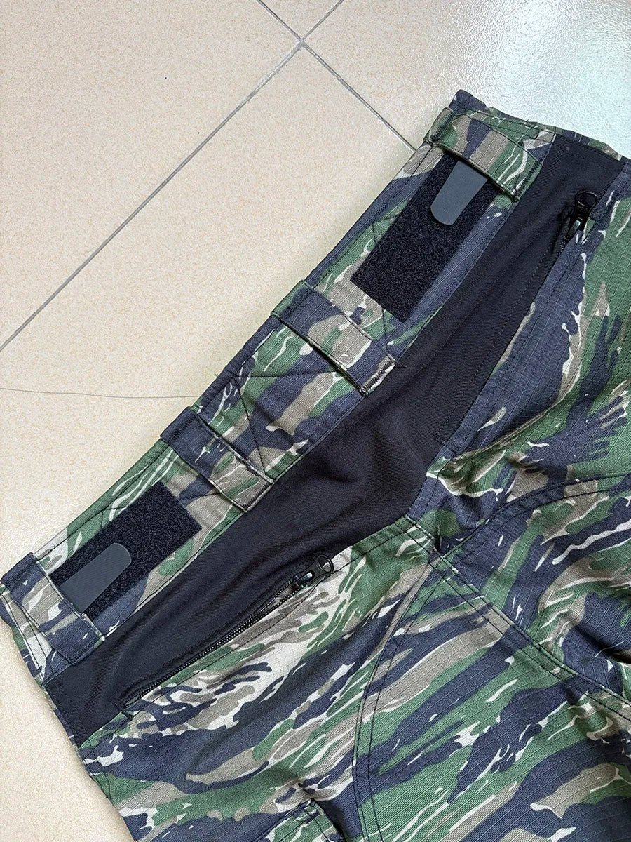 Pantalon de combat G3 Tiger Stripe, détail des poches à velcro et zip - BDU AIRSOFT