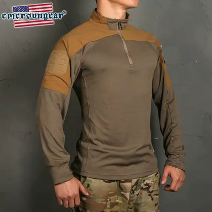 tshirt de combat airsoft emersongear khaki sur mannequin