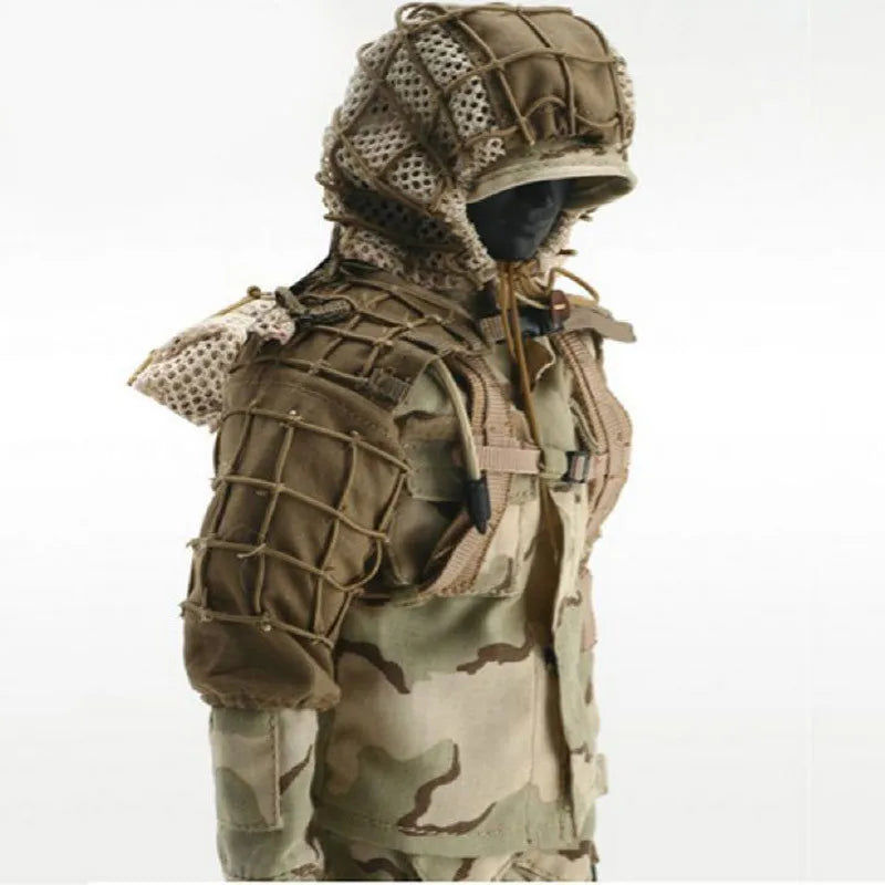 Veste ghillie airsoft kaki à capuche portée sur buste - BDU AIRSOFT
